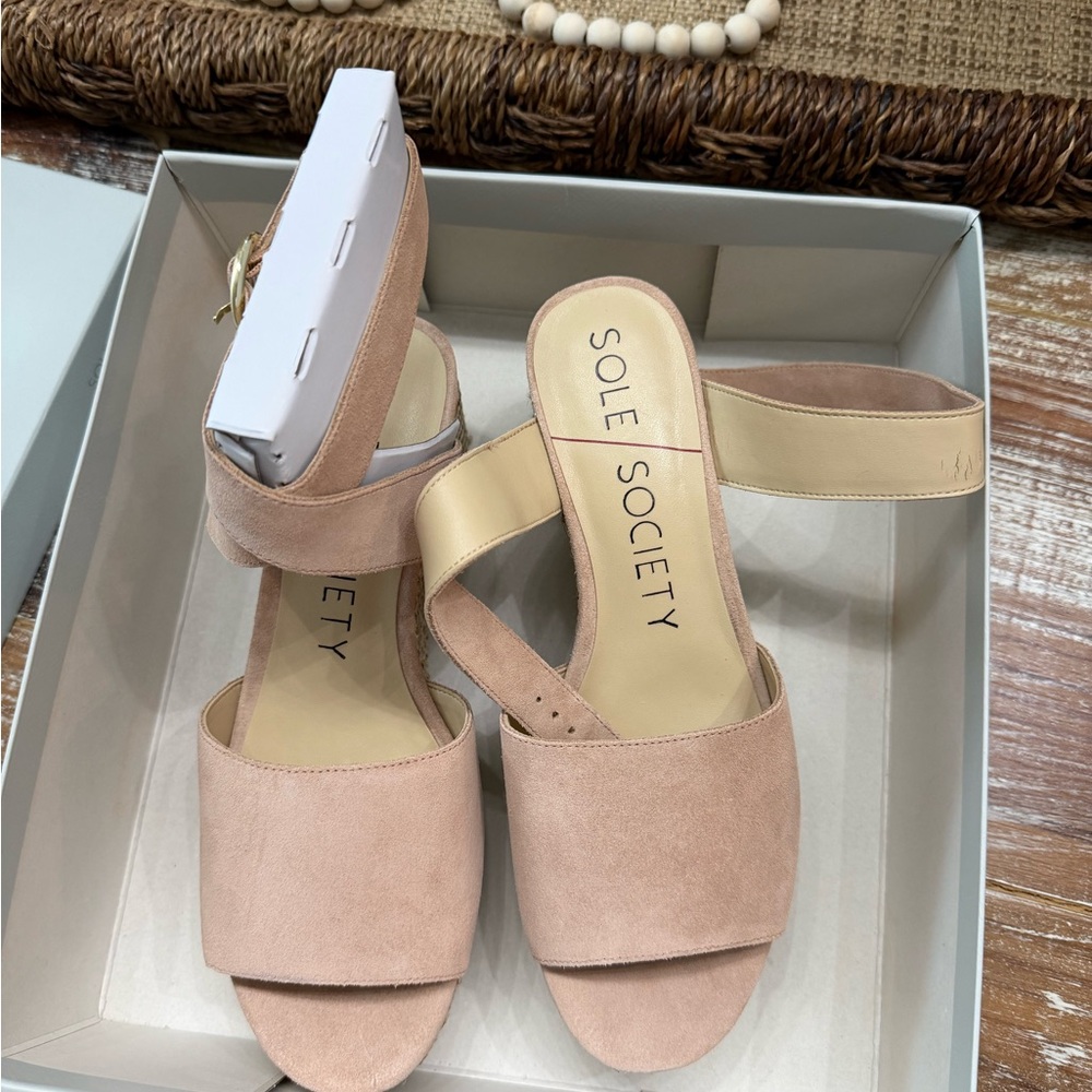 Sole Society Women's Blush and Cream Heeled Sandals